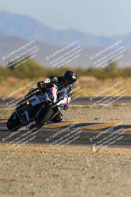 media/Dec-09-2023-SoCal Trackdays (Sat) [[76a8ac2686]]/Turn 15 Set 1 (230pm)/